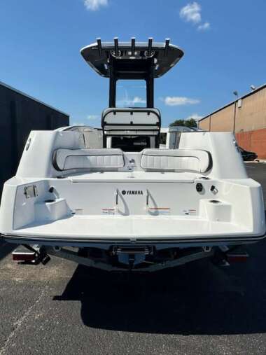 2024 Yamaha Boat 255 FSH Sport E