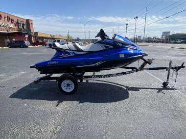 2017 Yamaha Waverunner VX Limited